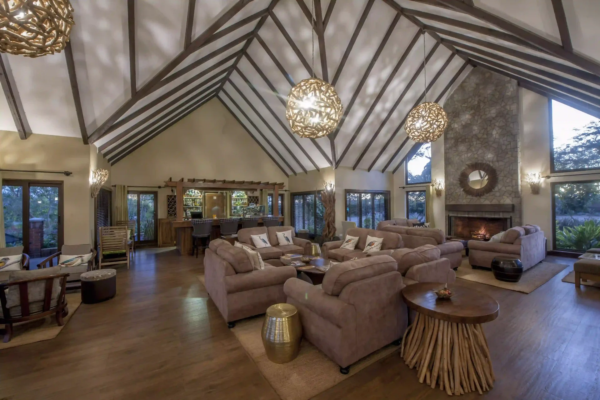 Grand lounge and bar at The Retreat at Ngorongoro